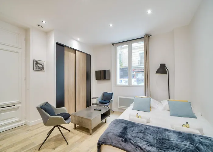 Parisconciergerie - Champs Elysees Апартаменты *