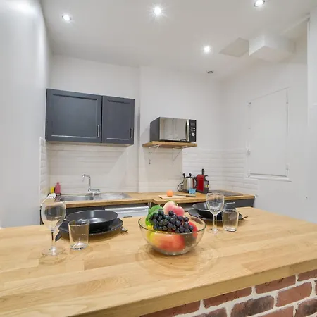 Parisconciergerie - Champs Elysees *