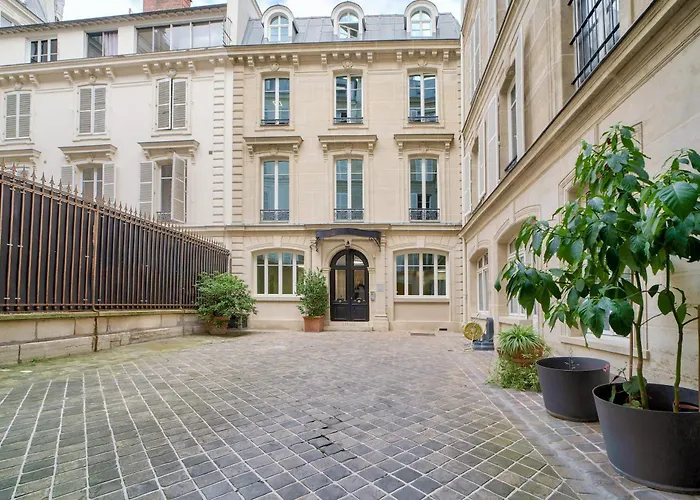 Parisconciergerie - Champs Elysees Paris